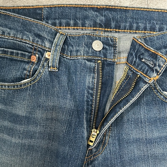 Levi’s 511 32W 32 L. New without tags. Comfortable and soft - Picture 2 of 8